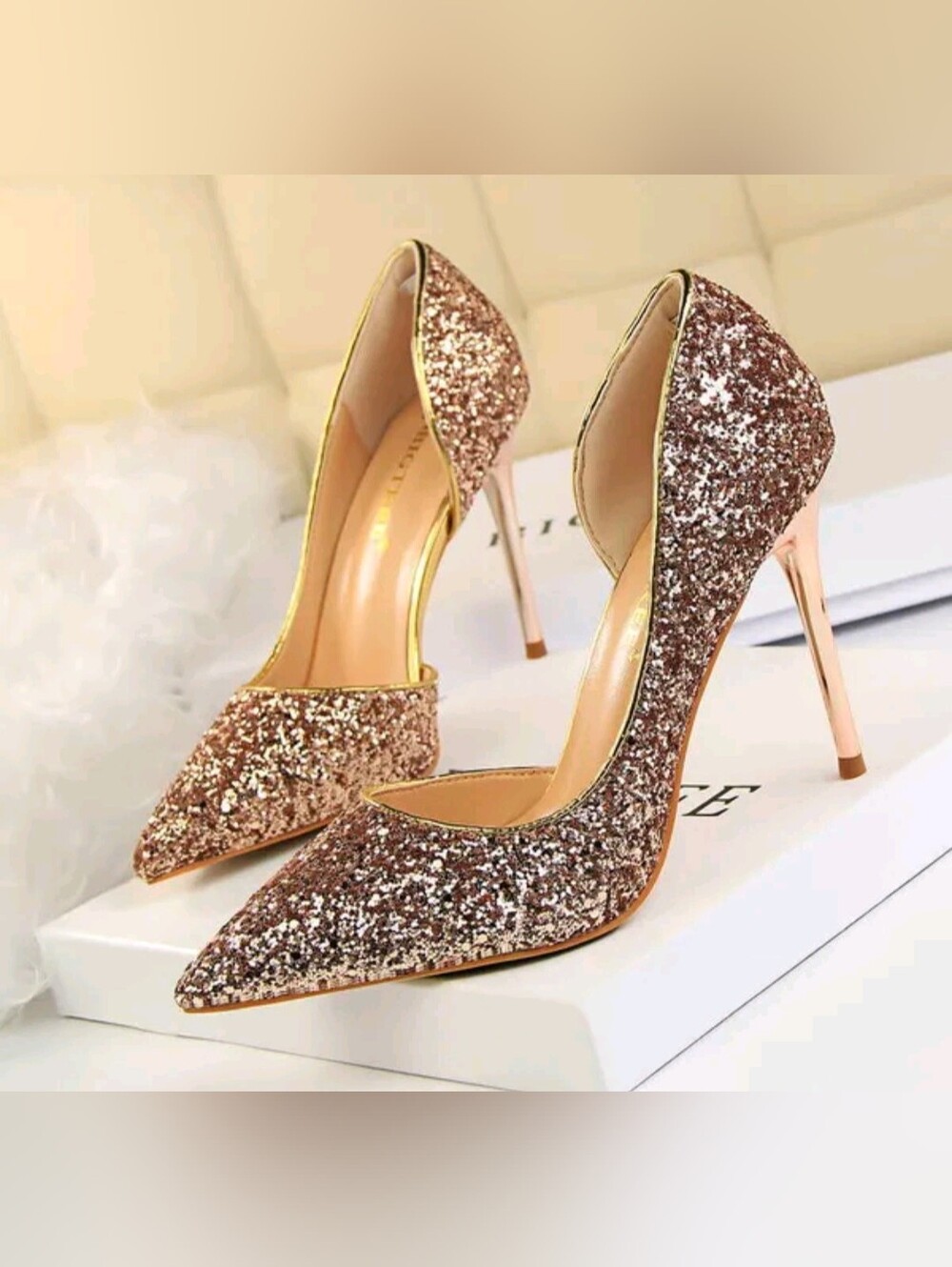 New Champagne Rose Gold Glitter Stiletto High Heels Big Tree Size 9